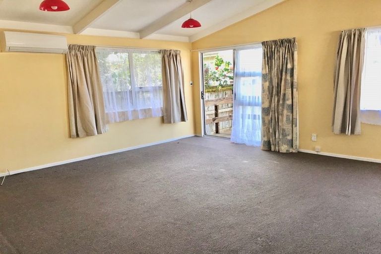 Photo of property in 2 Read Street, Levin, 5510