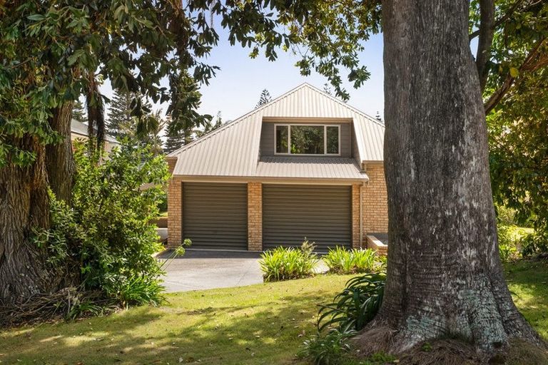 Photo of property in 7 Patui Avenue, Ngarimu Bay, Thames, 3575