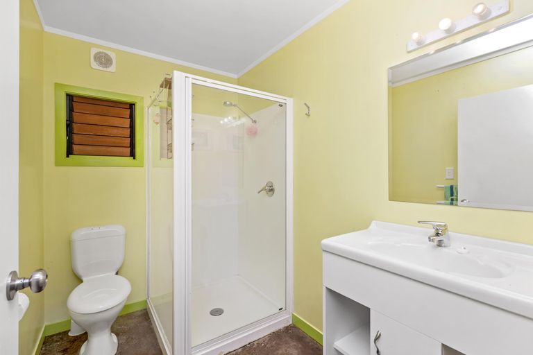 Photo of property in 14 Main Road, Raglan, 3225