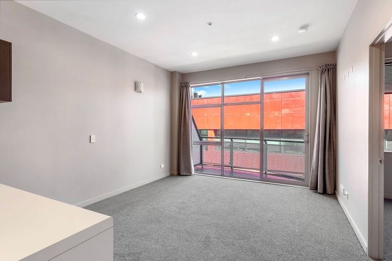 Photo of property in City Lodge, 507/115 Vivian Street, Te Aro, Wellington, 6011