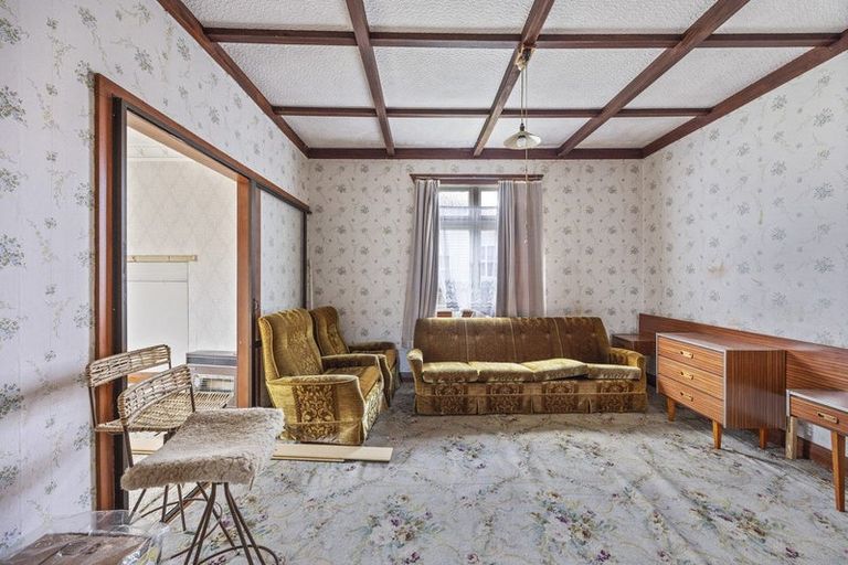 Photo of property in 20 Gladstone Street, Hawera, 4610