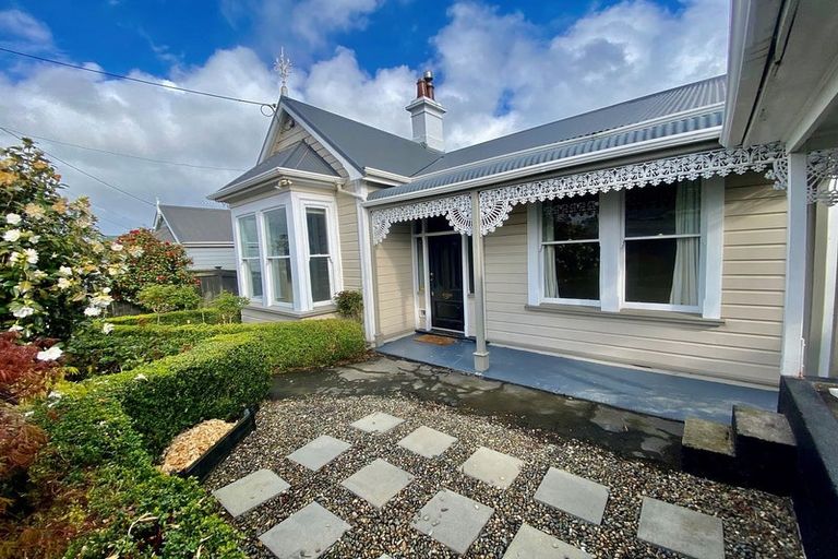 Photo of property in 19 Stanley Street, Kenmure, Dunedin, 9011
