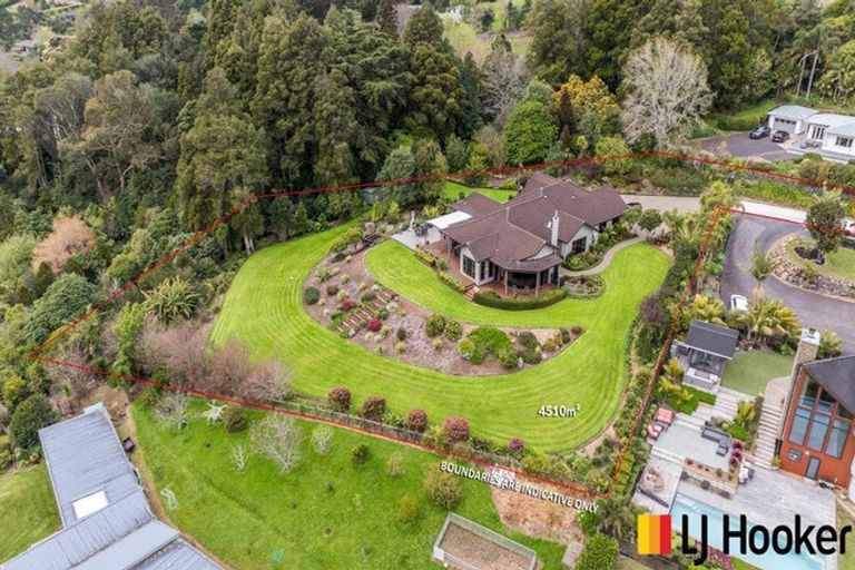 Photo of property in 39 Harry Dreadon Road, Opaheke, Papakura, 2584