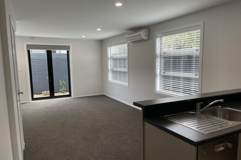 Photo of property in 24b Main Road, Titahi Bay, Porirua, 5022