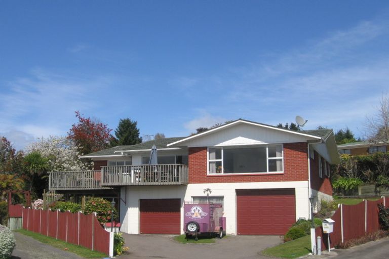 Photo of property in 28 Raniera Place, Springfield, Rotorua, 3015