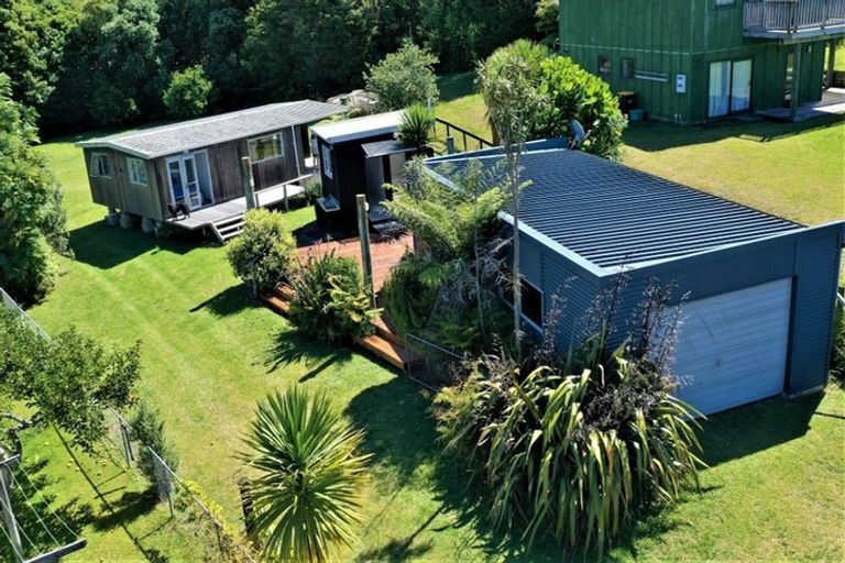 Photo of property in 24 Mako Avenue, Whiritoa, Whangamata, 3691