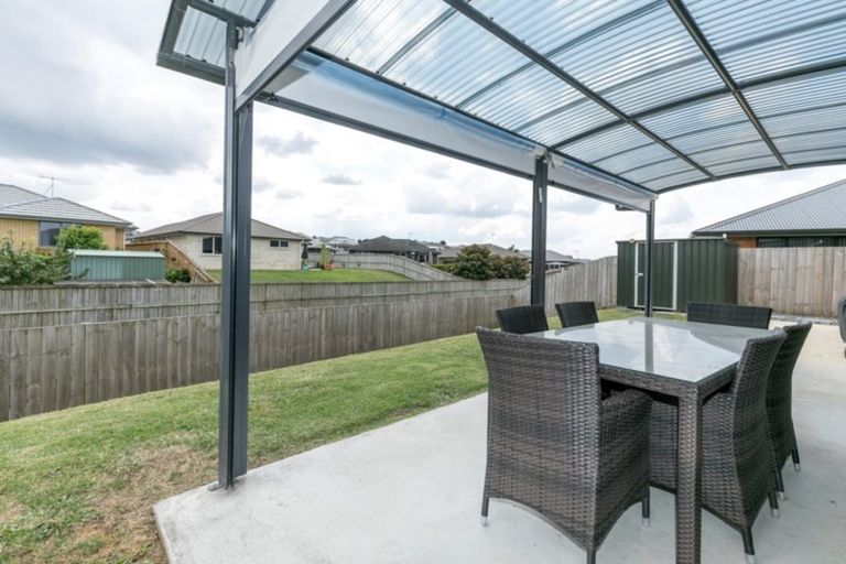 Photo of property in 25 Max Landing, Grandview Heights, Hamilton, 3200