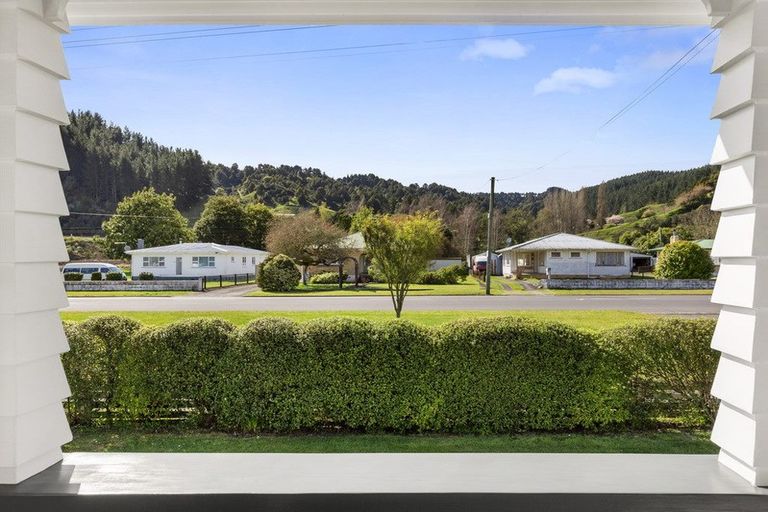 Photo of property in 57 Taupo Road, Taumarunui, 3920
