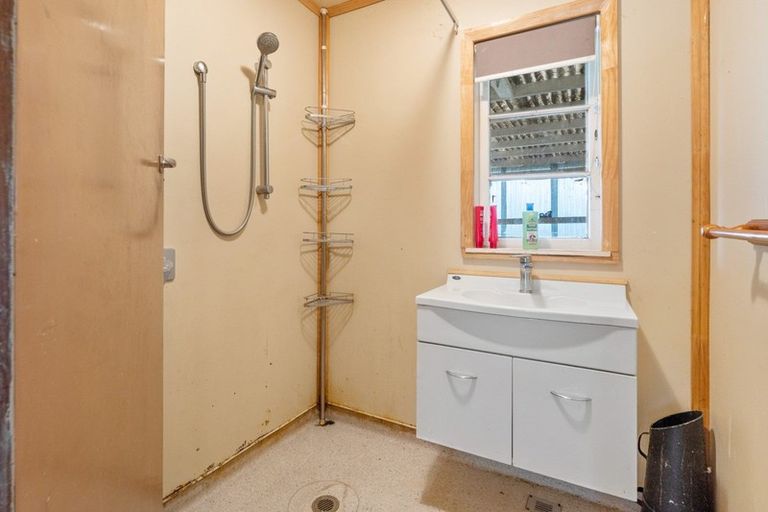 Photo of property in 12 Marsack Road, Taumarunui, 3992