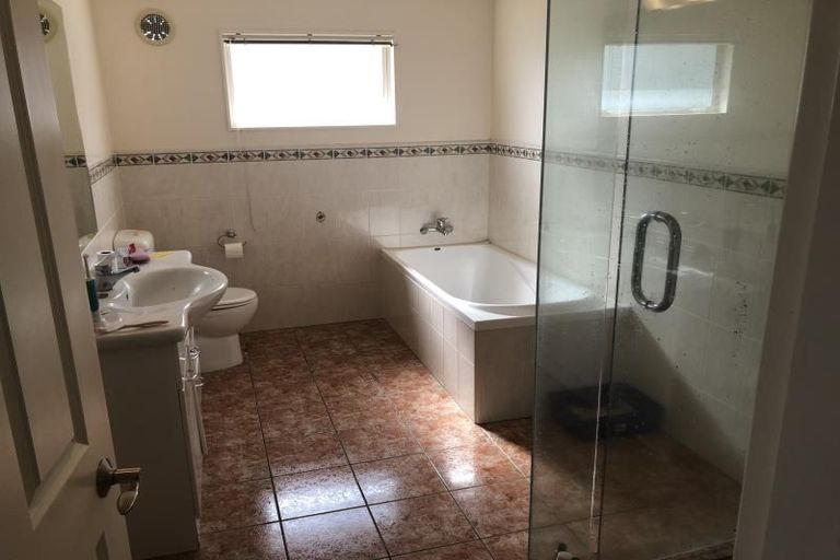 Photo of property in 156 Waterloo Road, Hutt Central, Lower Hutt, 5010