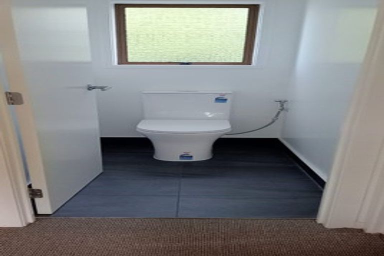 Photo of property in 2/47 Luton Avenue, Sunnyhills, Auckland, 2010