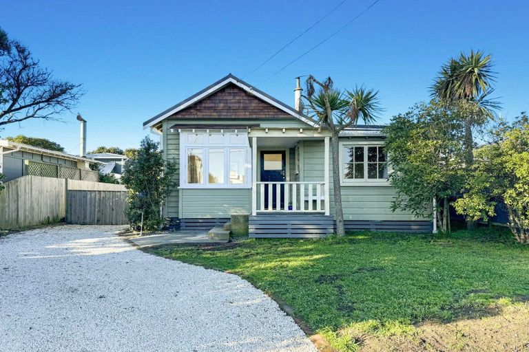 Photo of property in 209 Pine Avenue, South New Brighton, Christchurch, 8062