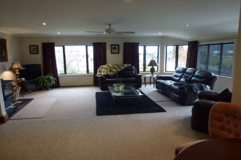 Photo of property in 145 Tarbert Street, Alexandra, 9320