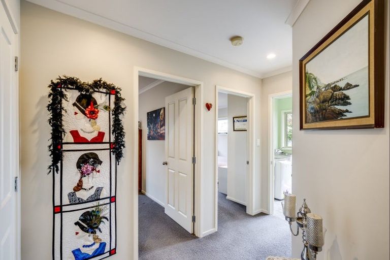 Photo of property in 1109a Karamu Road North, Mayfair, Hastings, 4122