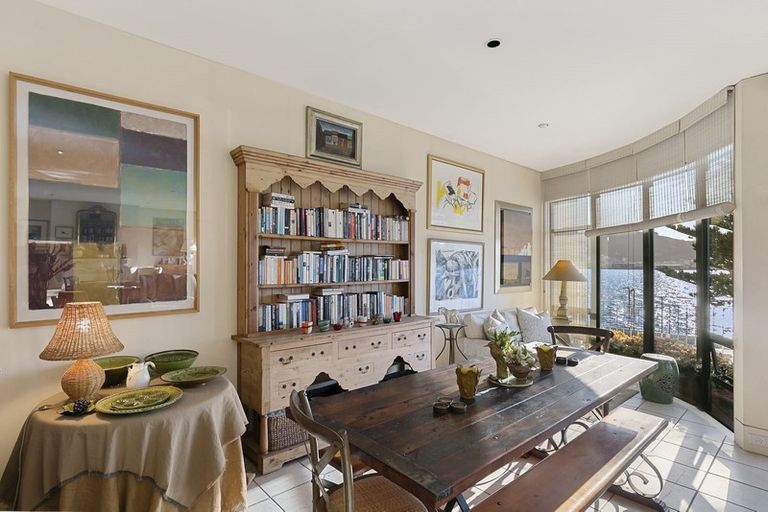 Photo of property in Trieste, 9/346 Oriental Parade, Oriental Bay, Wellington, 6011