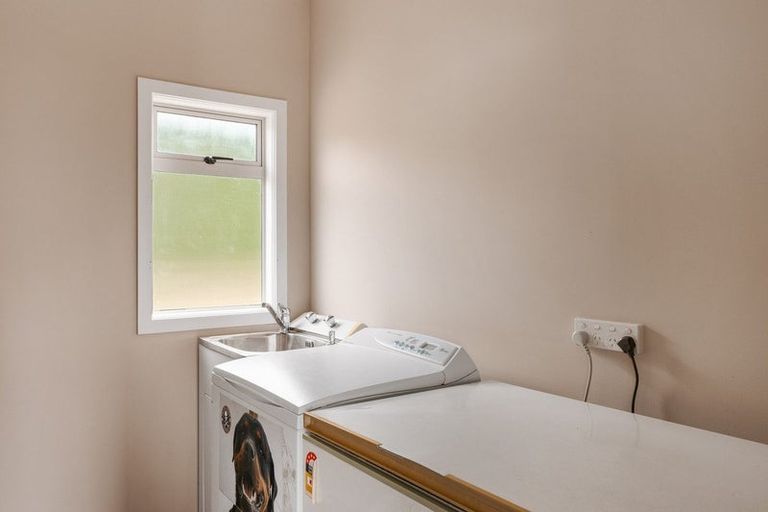 Photo of property in 16 Hogbin Road, Te Teko, Whakatane, 3193