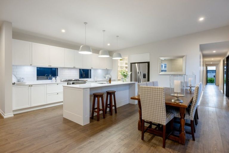 Photo of property in 12 Tuangi Way, Papamoa Beach, Papamoa, 3118