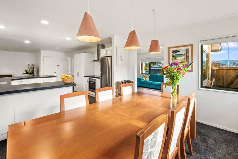 Photo of property in 35 Warwick Drive, Lynmore, Rotorua, 3010