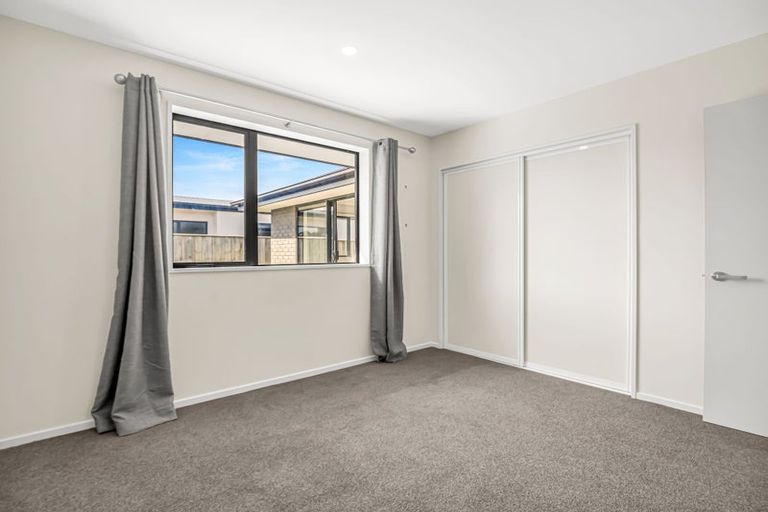 Photo of property in 18 Nathaniel Archer Street, Woodend, 7610