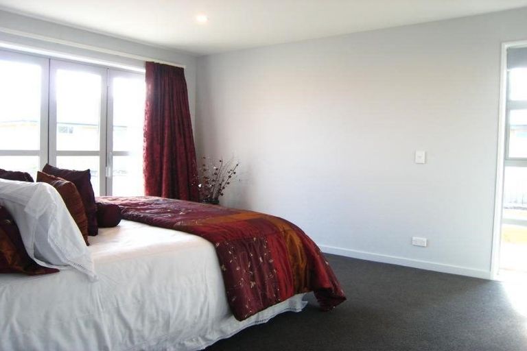 Photo of property in 216 Rolleston Drive, Rolleston, 7614