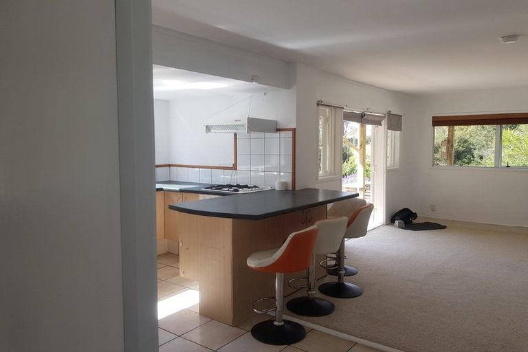 Photo of property in 18 Crows Road, Swanson, Auckland, 0614