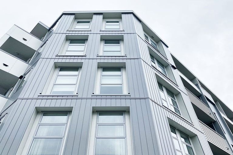 Photo of property in 1/63 Kestev Drive, Flat Bush, Auckland, 2016