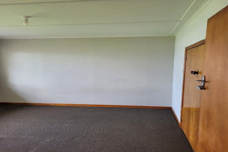 Photo of property in 7 Truby King Street, Merrilands, New Plymouth, 4312