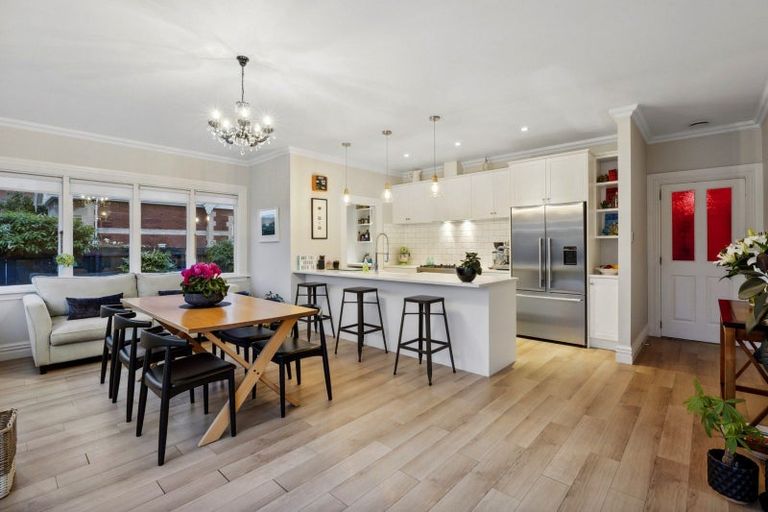 Photo of property in 69 Albert Street, Saint Clair, Dunedin, 9012