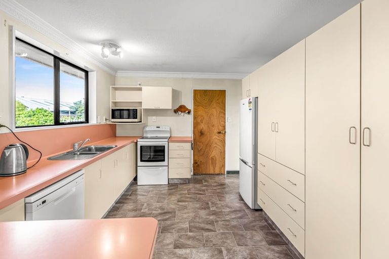 Photo of property in 14 Merlin Place, Gore, 9710