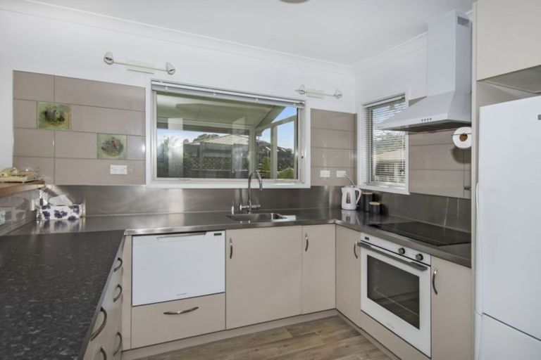 Photo of property in 2 Wordsworth Place, Kensington, Whangarei, 0112