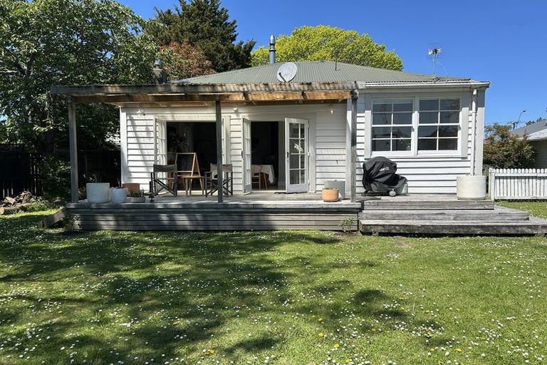 Photo of property in 36 Main Street, Greytown, 5712