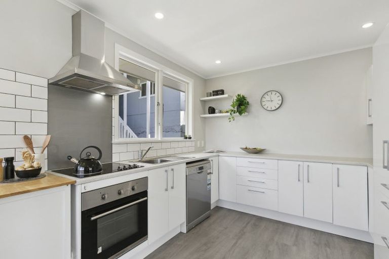 Photo of property in 83 Ironside Road, Johnsonville, Wellington, 6037