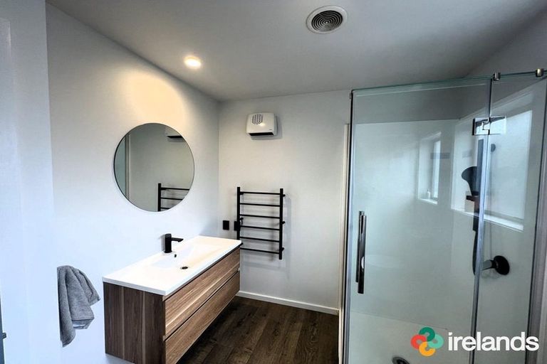 Photo of property in 2/41 Bowhill Road, New Brighton, Christchurch, 8083