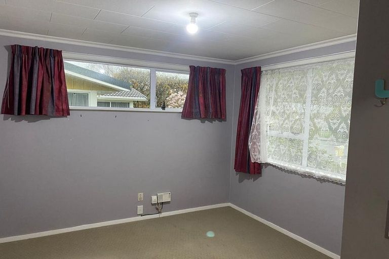 Photo of property in 68 Holdsworth Avenue, Trentham, Upper Hutt, 5018