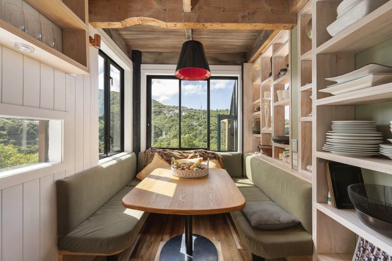 Photo of property in 214 Barnard Street, Wadestown, Wellington, 6012