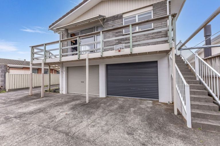 Photo of property in 43b Fulford Street, New Plymouth, 4310