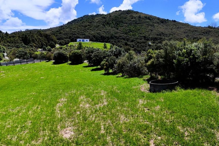 Photo of property in 7 Pa Hill Lane, Mangawhai, 0573