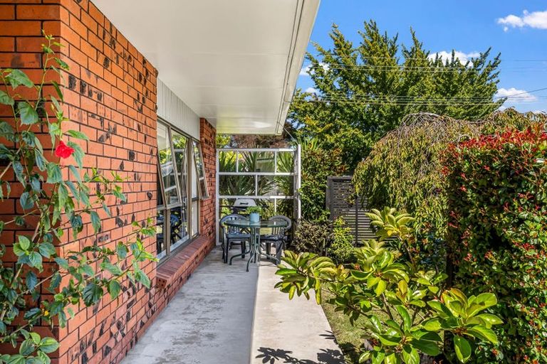 Photo of property in 277 Aberdeen Road, Gisborne, 4010