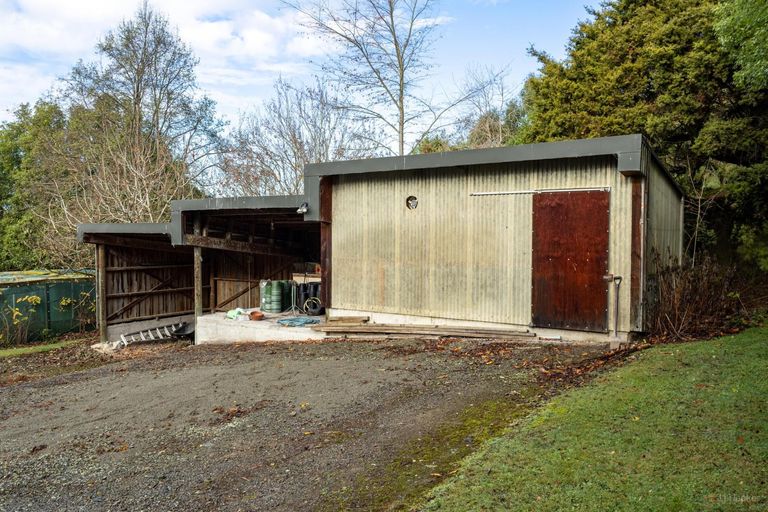 Photo of property in 201 Point Bush Road, Waimate, 7979