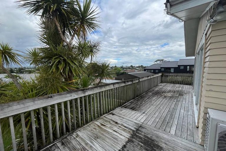 Photo of property in 8 Pooley Street, Pakuranga Heights, Auckland, 2010