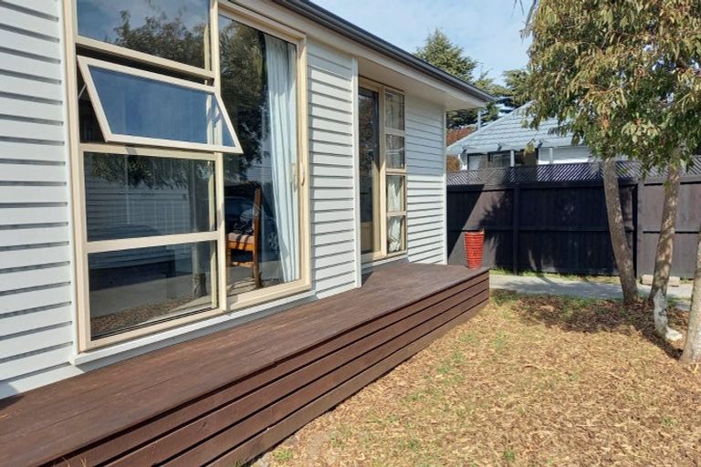 Photo of property in 10a Gregory Avenue, Islington, Christchurch, 8042