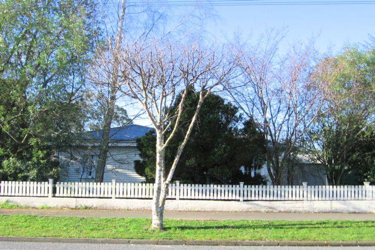 Photo of property in 16 Sandwich Road, St Andrews, Hamilton, 3200