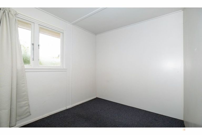 Photo of property in 7 Mckenzie Street, Geraldine, 7930