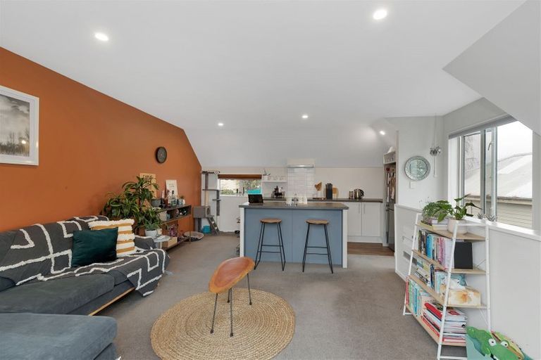 Photo of property in 2a Defoe Place, Waltham, Christchurch, 8023