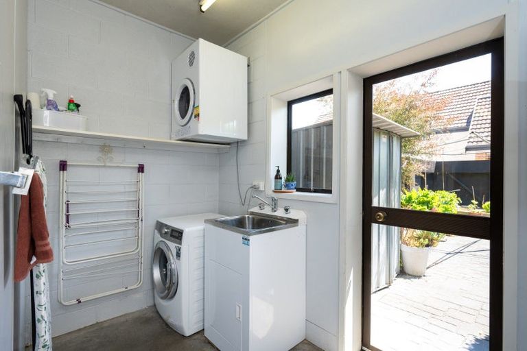 Photo of property in 1228 Howard Street, Parkvale, Hastings, 4122