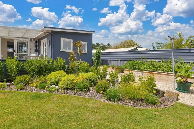 Photo of property in 32 Chamberlain Avenue, Amberley, 7481