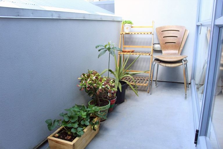 Photo of property in Hannahs Corner, 6/8 Leeds Street, Te Aro, Wellington, 6011