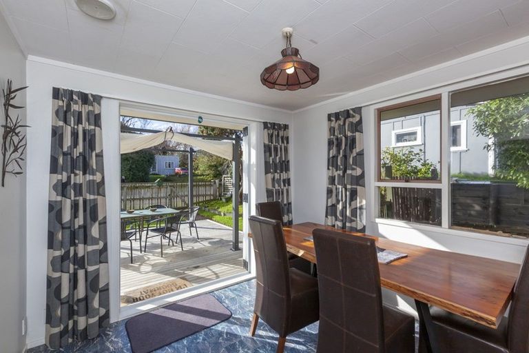 Photo of property in 22 Ocean Road, Paraparaumu Beach, Paraparaumu, 5032