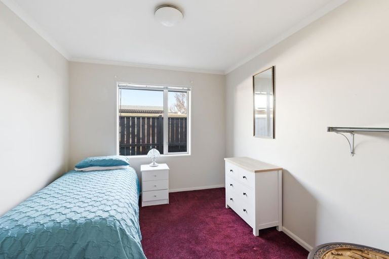 Photo of property in 17 Bayliss Close, Northwood, Christchurch, 8051