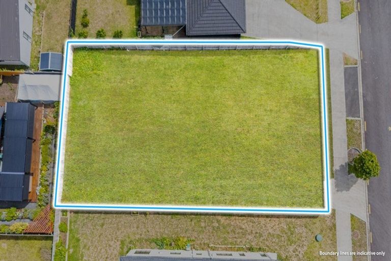 Photo of property in 9 Okohaka Avenue, Glenbrook, 2681